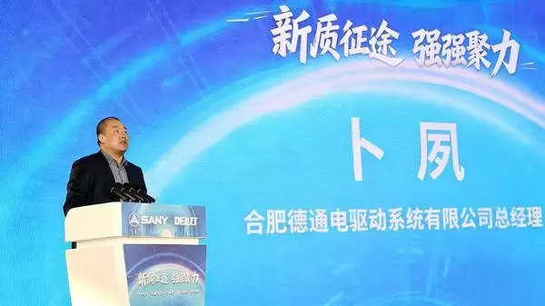 两家行业巨头联手,竟然要颠覆整个叉车市场(图4) 两家行业巨头联手,竟然要颠覆整个叉车市场(图4)