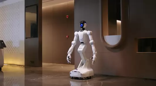 两年融资20亿，这家公司竟让机器人两分钟做出冰沙(图2)