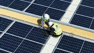 「绿能视界」12MW专属方案:为领先制造企业定制屋顶光伏的“安全密码”(图3) 「绿能视界」12MW专属方案:为领先制造企业定制屋顶光伏的“安全密码”(图3)