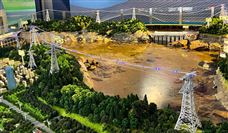 百吨级无人驾驶矿卡下线 智能宽体自卸车革新矿区运输 - 