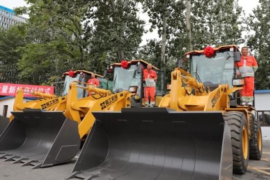 厦工K系列装载机交付北京市政系统 多台设备获客户高度认可(图2)