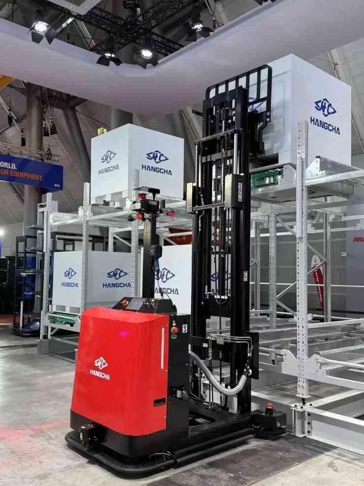 中国智造惊艳德国物流展，三款黑科技竟让全球同行坐不住了(图7)