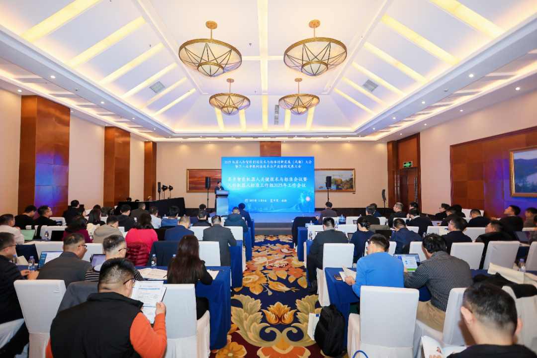 叉车巨头跨界人形机器人，竟为争夺行业标准话语权(图2)