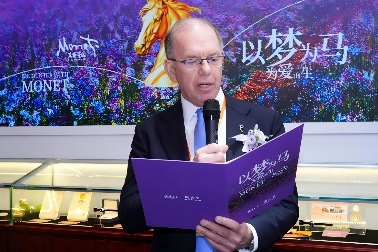 周大生携跨界新品亮相北京钱博会 引领贵金属新方向(图3)