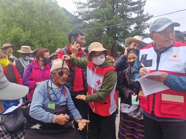 医疗企业责任进化之路：技术创新驱动普惠与社会价值共生(图4)