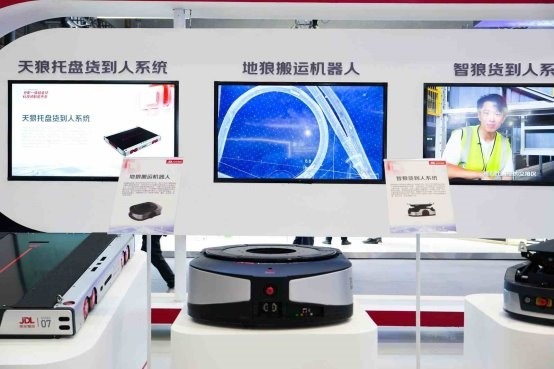 智能机器人军团亮相物博会，展现全链路物流自动化新图景(图3)