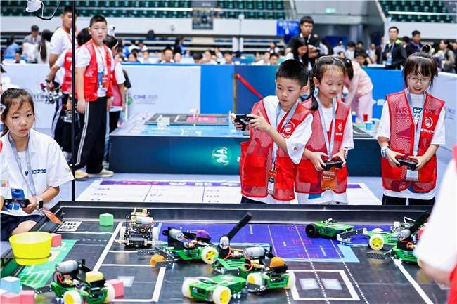世界机器人大赛绵阳锦标赛开幕，激发青年科技创新活力(图7)